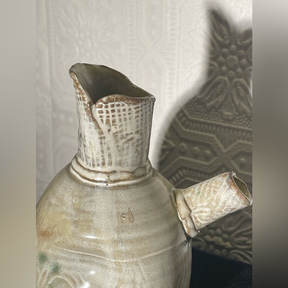 Vintage hand made pottery pitcher - Picture 5 of 16